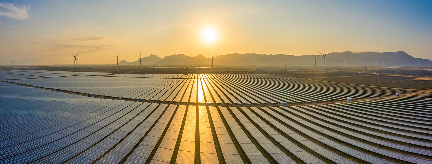 España se posiciona como el 4.º país con más proyectos de fotovoltaica a gran escala a nivel global