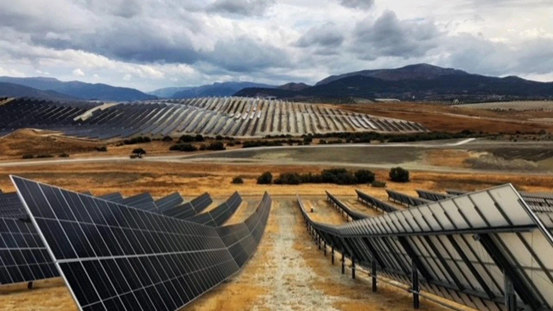 El auge de la energía solar fotovoltaica en España: rumbo a superar a la nuclear antes de 2026