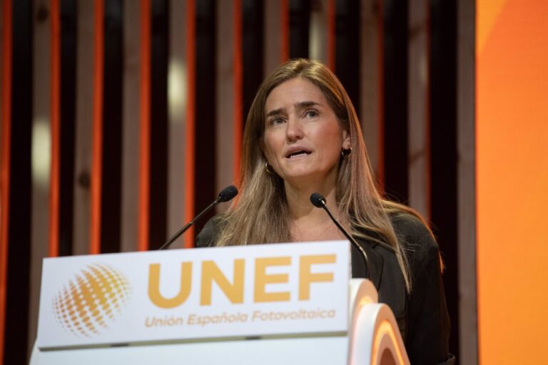 Fotovoltaica: clave para el control de la tensión y la prevención de apagones en la península ibérica